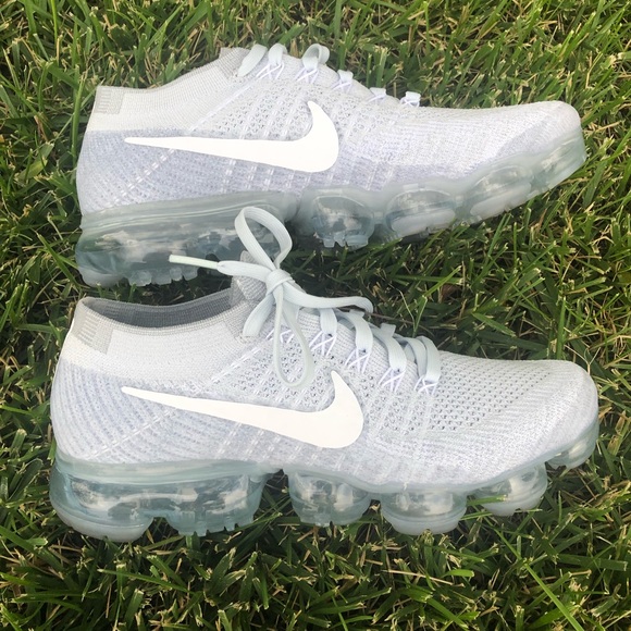 Nike Air Vapor Max, platinum color - Picture 3 of 8
